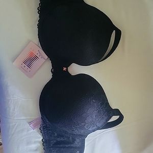 Savage X Fenty black floral lace bra